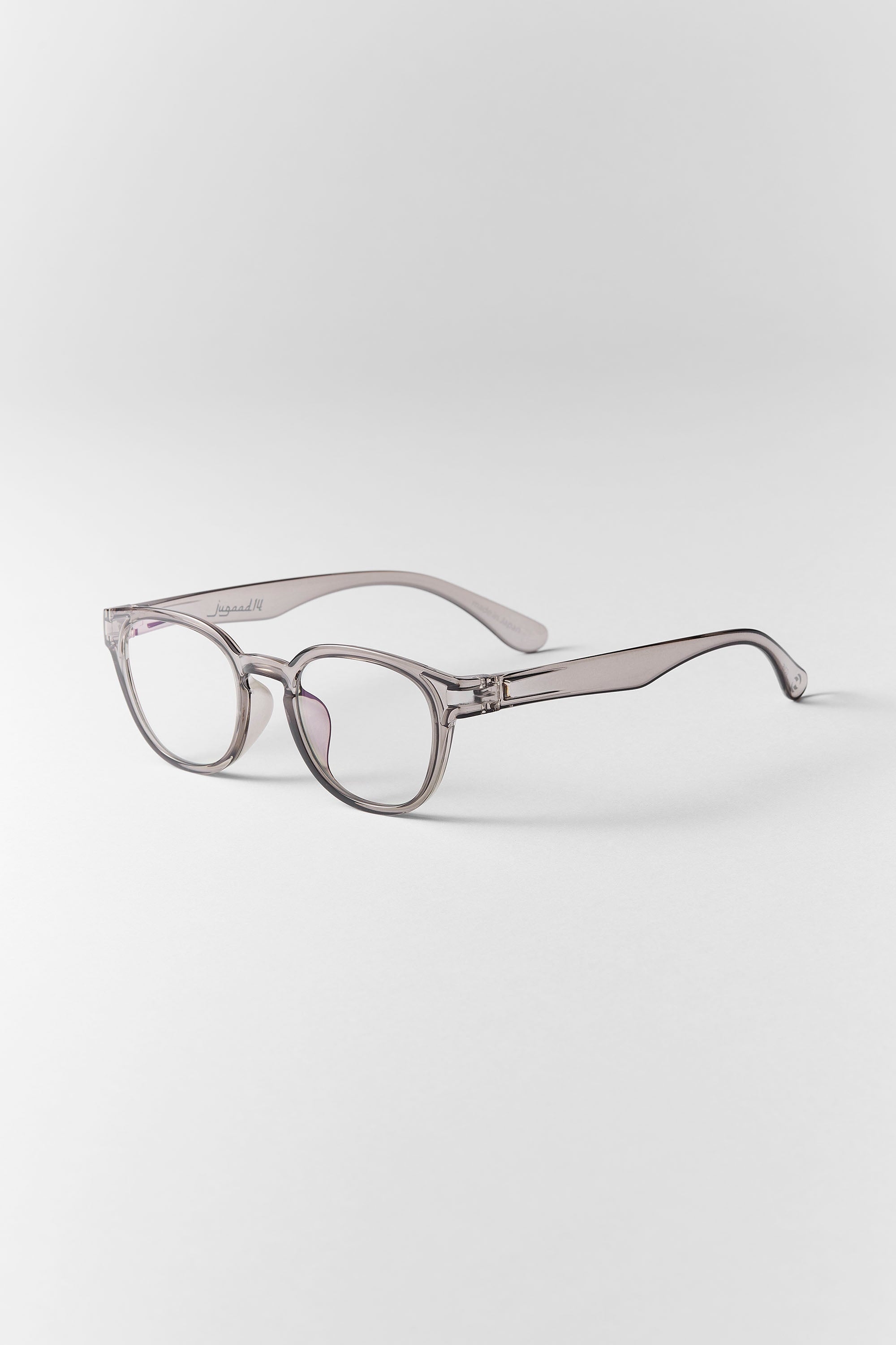 ハンサムな老眼鏡