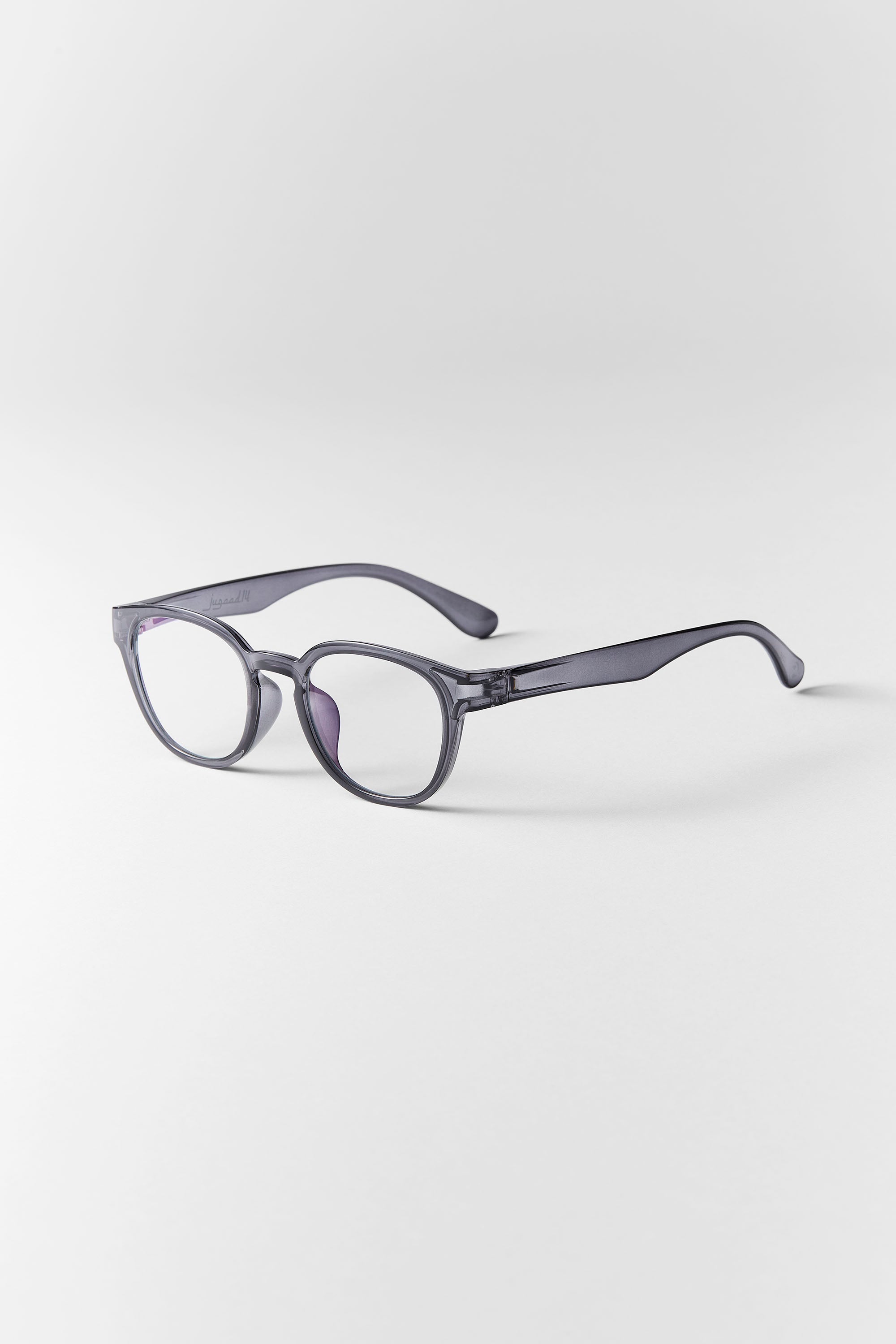 ハンサムな老眼鏡