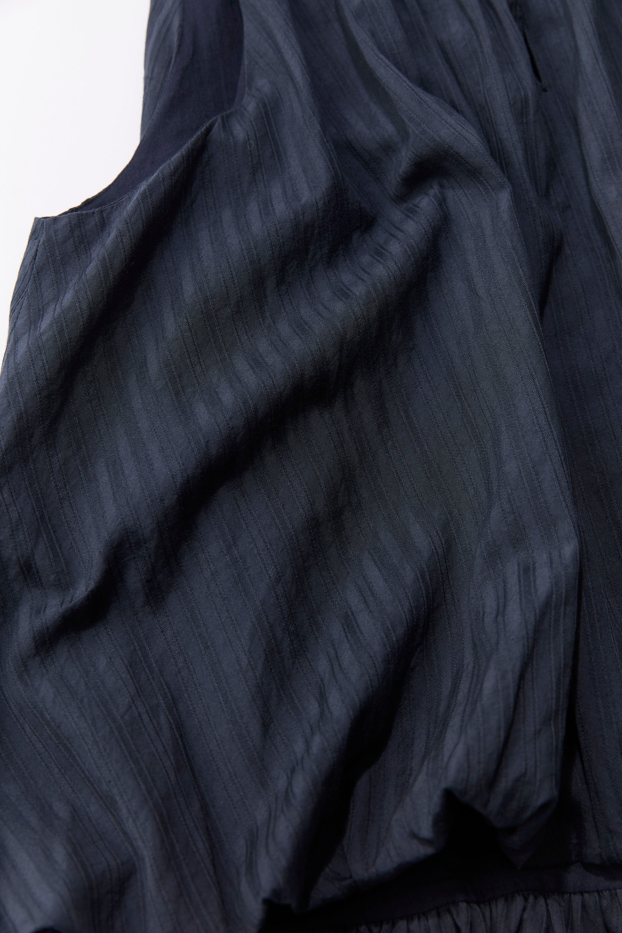 地味女のヌキテパトップス