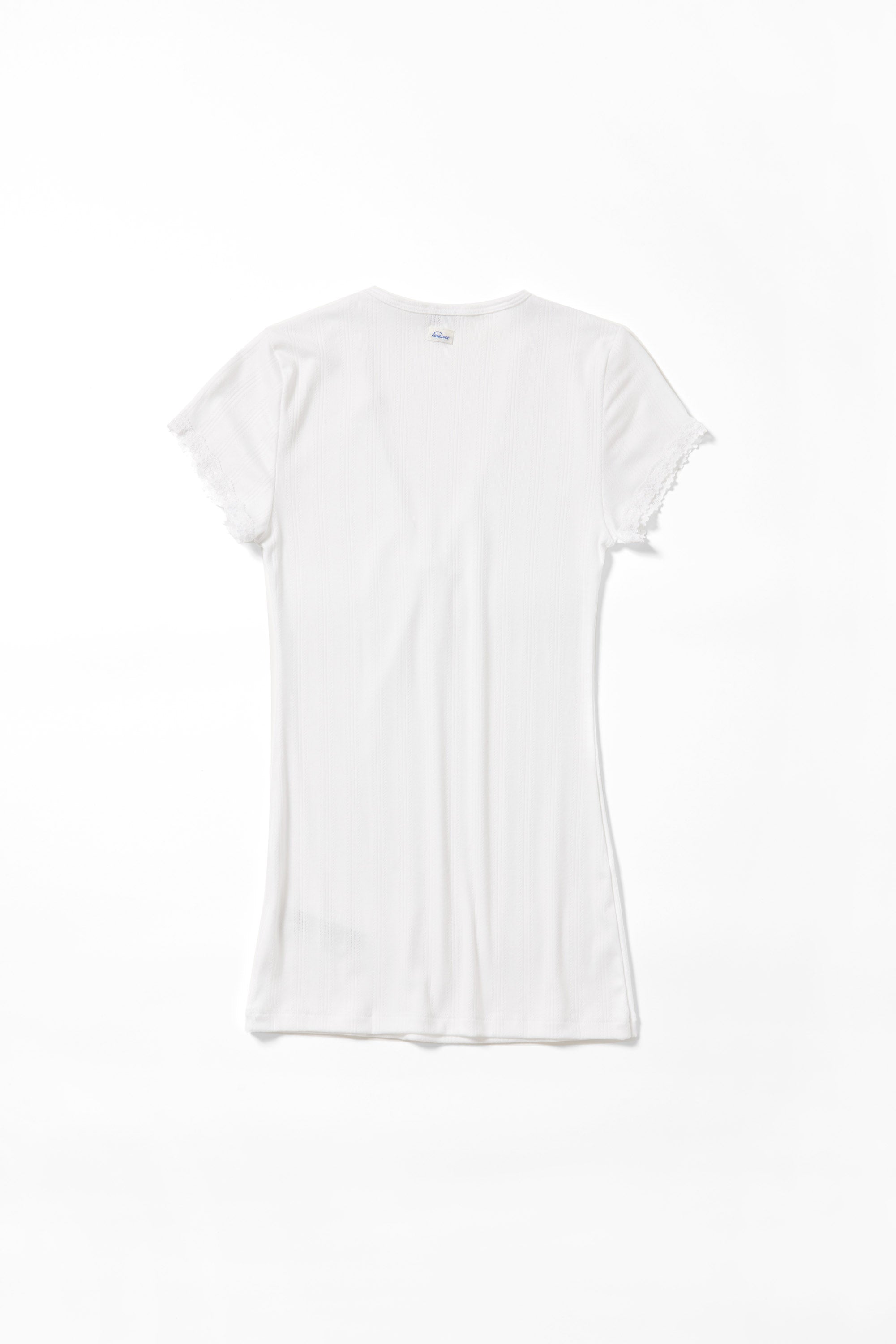 ノスタルジックなレースの半袖インナーTシャツ