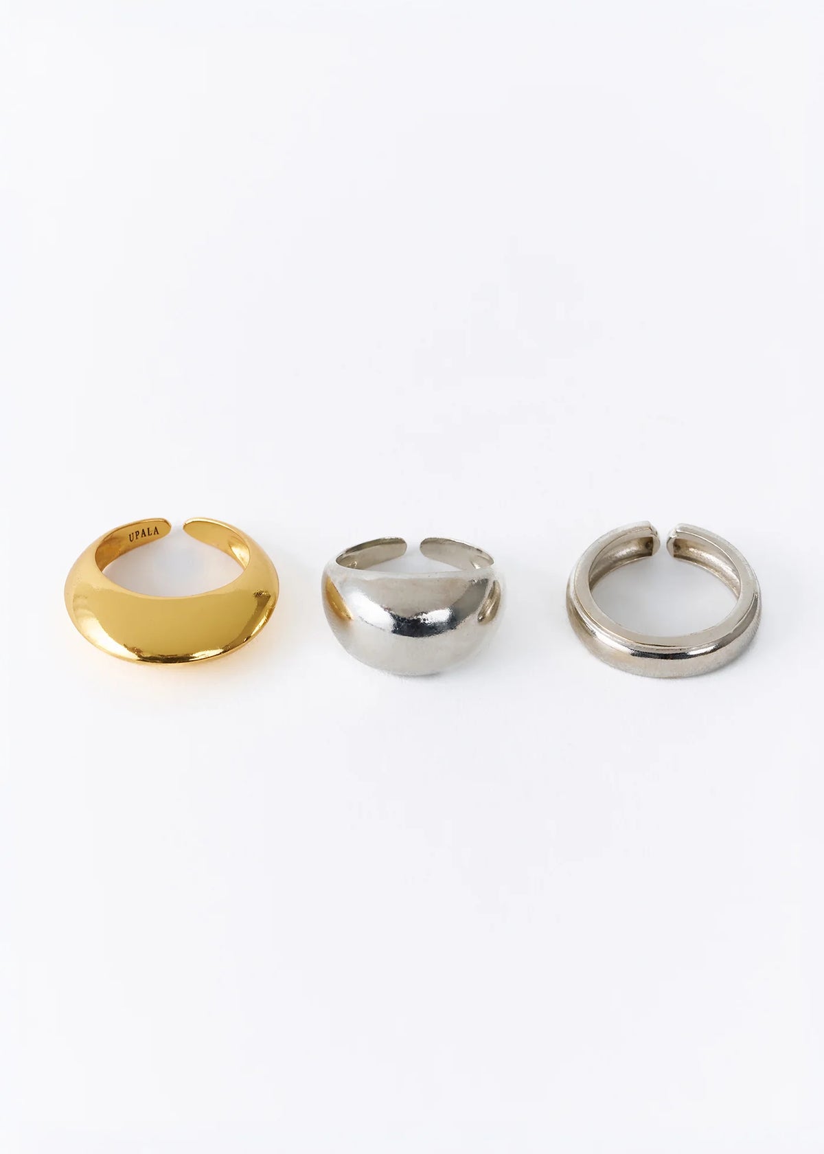 ドレスに合わせるエスプリジュエリー Dome Ring Set
