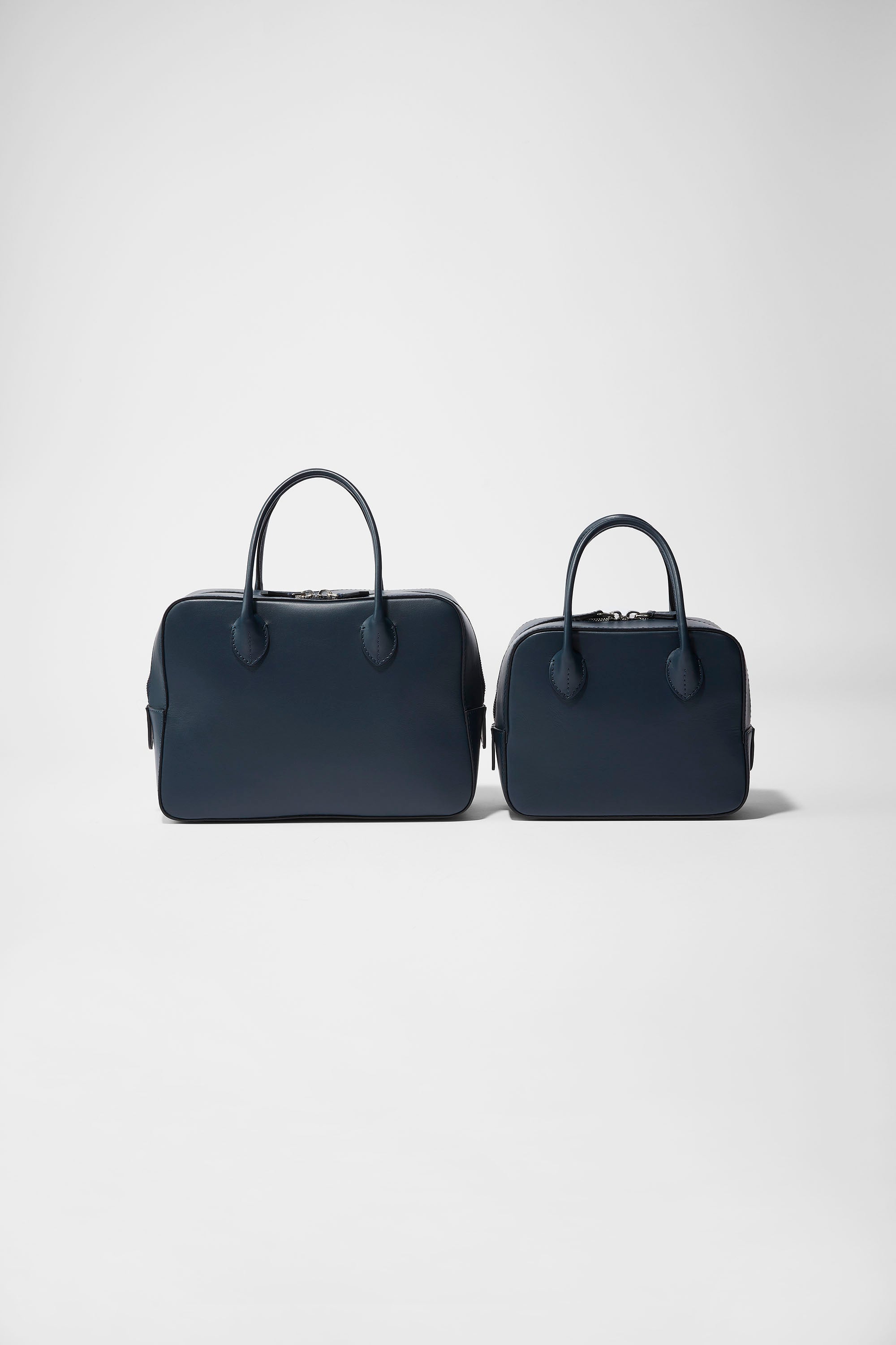 受注オーダー：7月上旬お届け予定】BOX BOSTON (S) NAVY SMOOTH